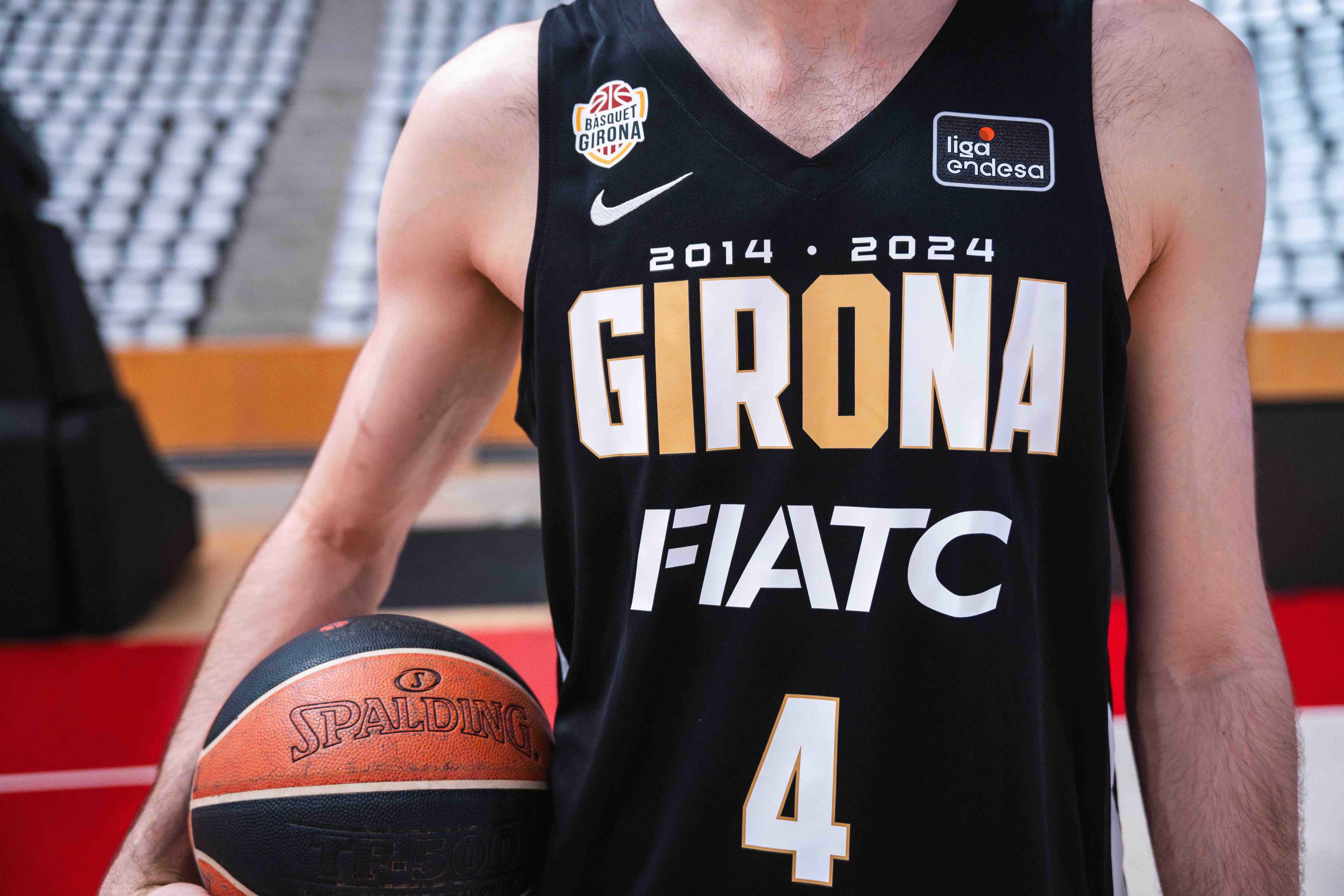 Pack: Camiseta + pantalón 10 años Júnior