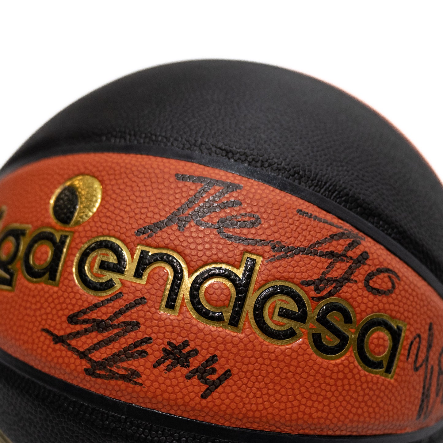 "Liga Endesa" ball signed by the 2023-2024 squad