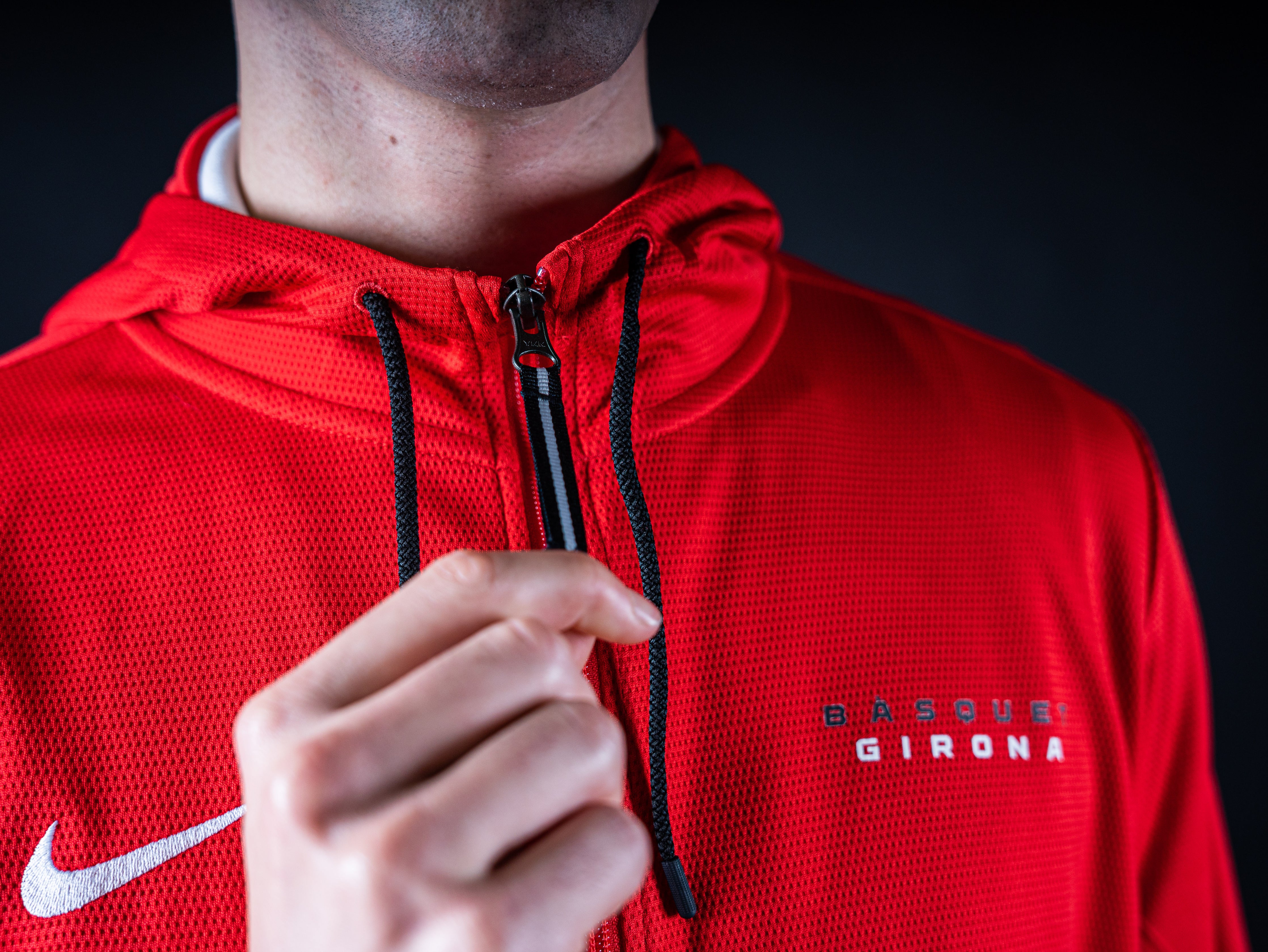 Sudadera Roja Minimal