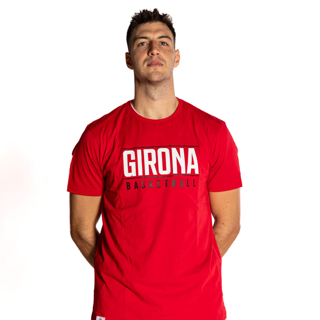 Maxi Fjellerup samarreta vermella casual de Bàsquet Girona